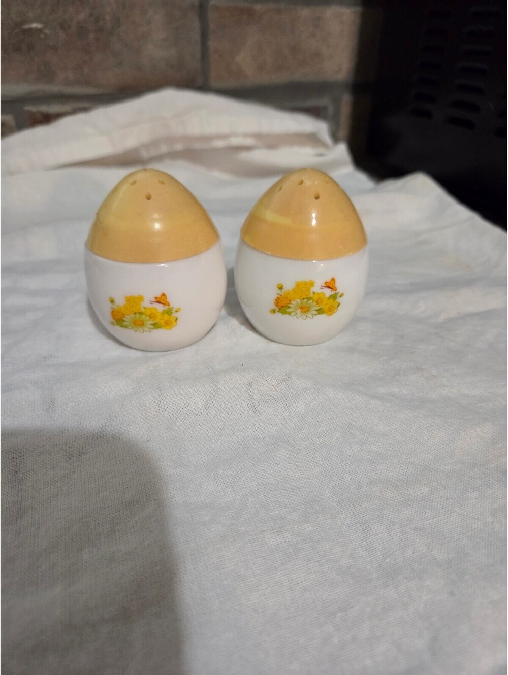 Vintage Avon Milk Glass Egg-Shaped Salt and Pepper Shakers